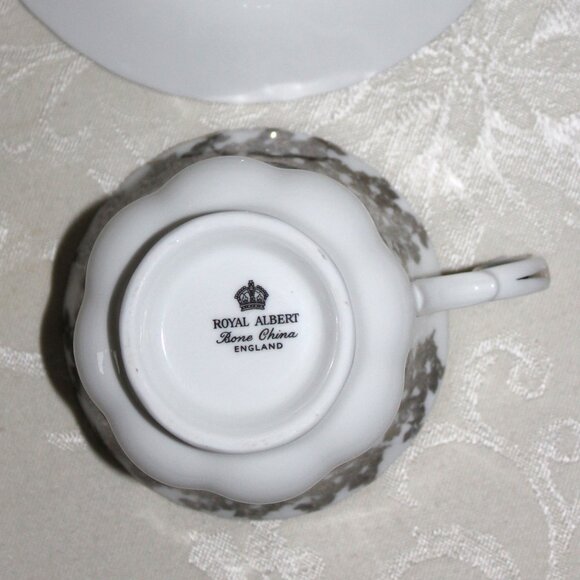 Vintage Royal Albert Silver Anniversary Teacup Set | 25th Anniversary Gift - Picture 5 of 8